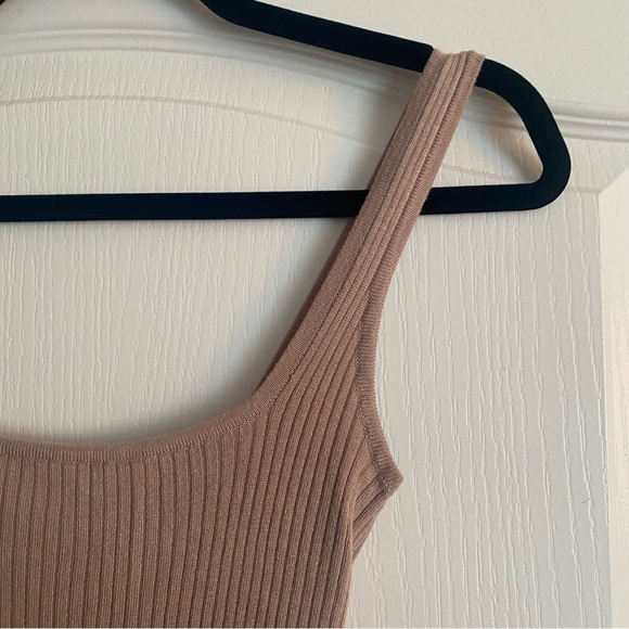 DYNAMITE SQUARE NECK MIDI DRESS - Picture 5 of 9